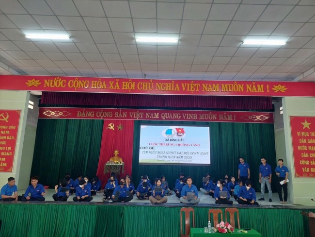 Đoàn xã Bình Hải tổ chức cuộc thi Rung Chuông Vàng tìm hiểu nghị quyết đại hội đoàn, luật thanh niên năm 2020.