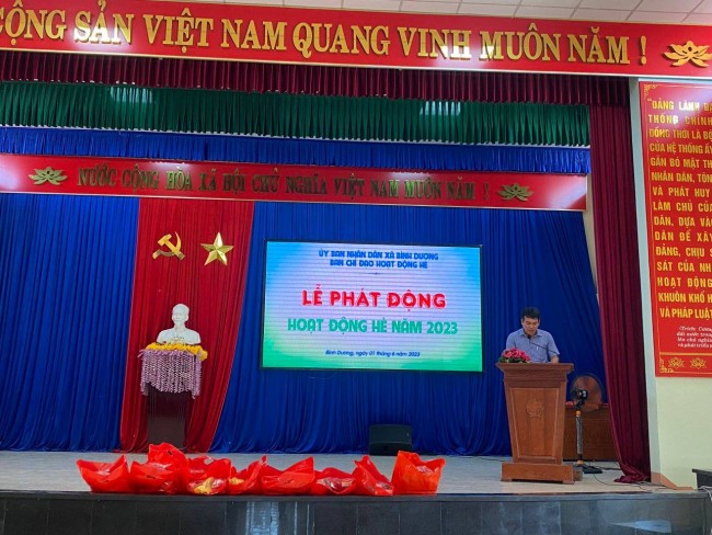 Đ/c Nguyễn Thành Đạt – Trưởng ban chỉ đạo hoạt động hè lên phát động hoạt động hè năm 2023