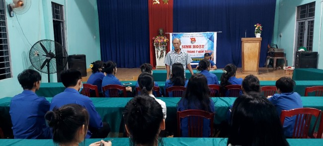 Bình Nguyên: Chi đoàn thôn Thanh Ly 1 tổ chức sinh hoạt Chi đoàn tháng 07