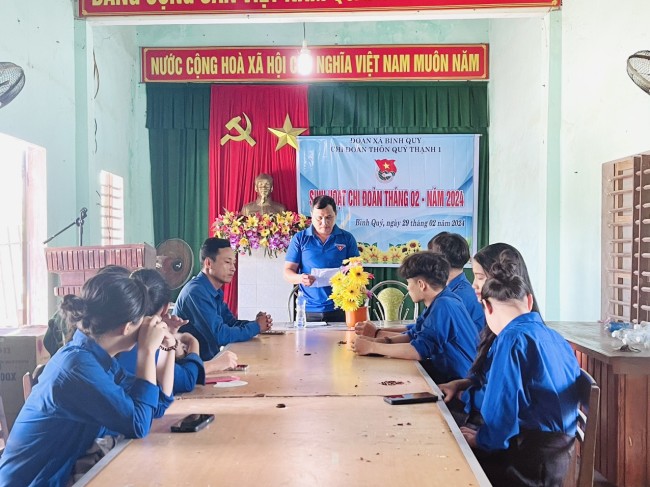 Đoàn xã Bình Quý: Chi đoàn thôn Quý Thạnh 1 tổ chức sinh hoạt Chi đoàn tháng 02