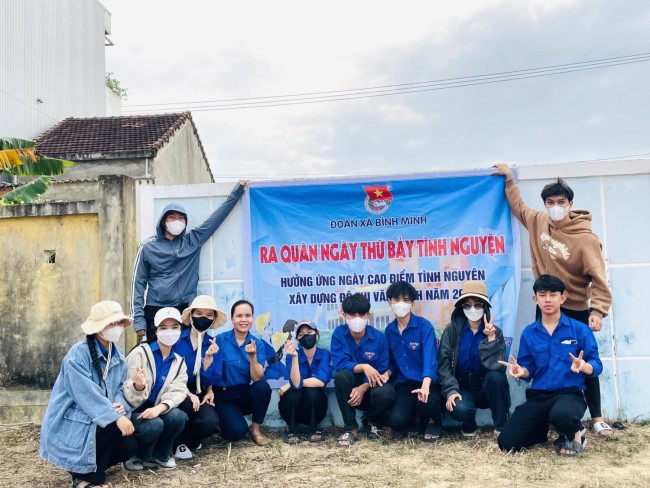 Bình Minh: Ra quân hưởng ứng "Ngày cao điểm tình nguyện xây dựng đô thị văn minh năm 2024"