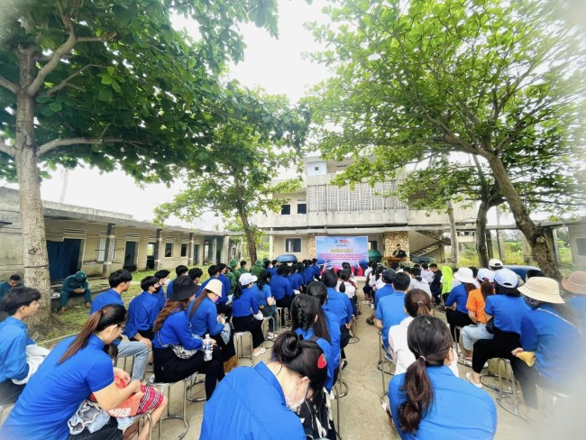 Bình Minh: Tích cực tham gia Hành trình Tuổi trẻ Thăng Bình vì biển đảo quê hương