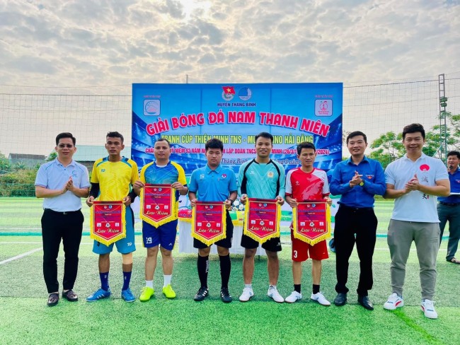 Giải bóng đá Nam thanh niên huyện Thăng Bình nhân ngày Đoàn viên 2024