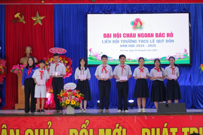 Đoàn - Hội đồng Đội thị trấn Hà Lam phối hợp tổ chức Đại hội Cháu ngoan Bác Hồ tại các liên đội trên địa bàn