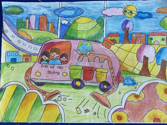 Liên đội trường Tiểu học Phù Đổng tham gia cuộc thi vẽ tranh Quốc tế Toyota chủ đề " Chiếc ô tô mơ ước" năm 2023.