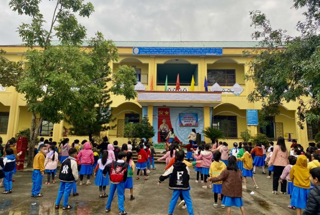 Liên đội Trường Tiểu học Nguyễn Trãi  triển khai mô hình “ Giờ ra chơi trải nghiệm, sáng tạo”, năm học 2023- 2024.
