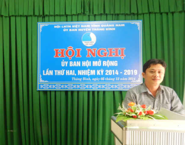 Anh Nguyễn Cao Cường - PBT Huyện đoàn, Chủ tịch Hội LHTN huyện chủ trì Hội nghị