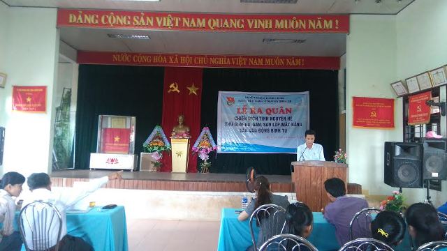 Đ/c Nguyễn Văn Tin - Bí thư đoàn xã Bình Tú, phát biểu tại buổi lễ