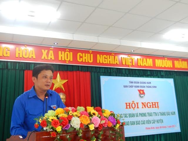 Đ/c Nguyễn Cao Cường - Bí thư Huyện đoàn, phát biểu khai mạc Hội nghị