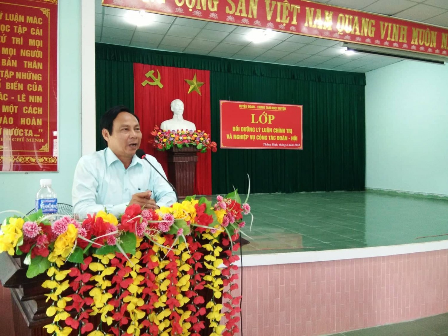 Một số giải pháp thực hiện quy định về chế độ học tập lý luận chính trị cho cán bộ Đoàn huyện Thăng Bình, giai đoạn 2018 – 2022