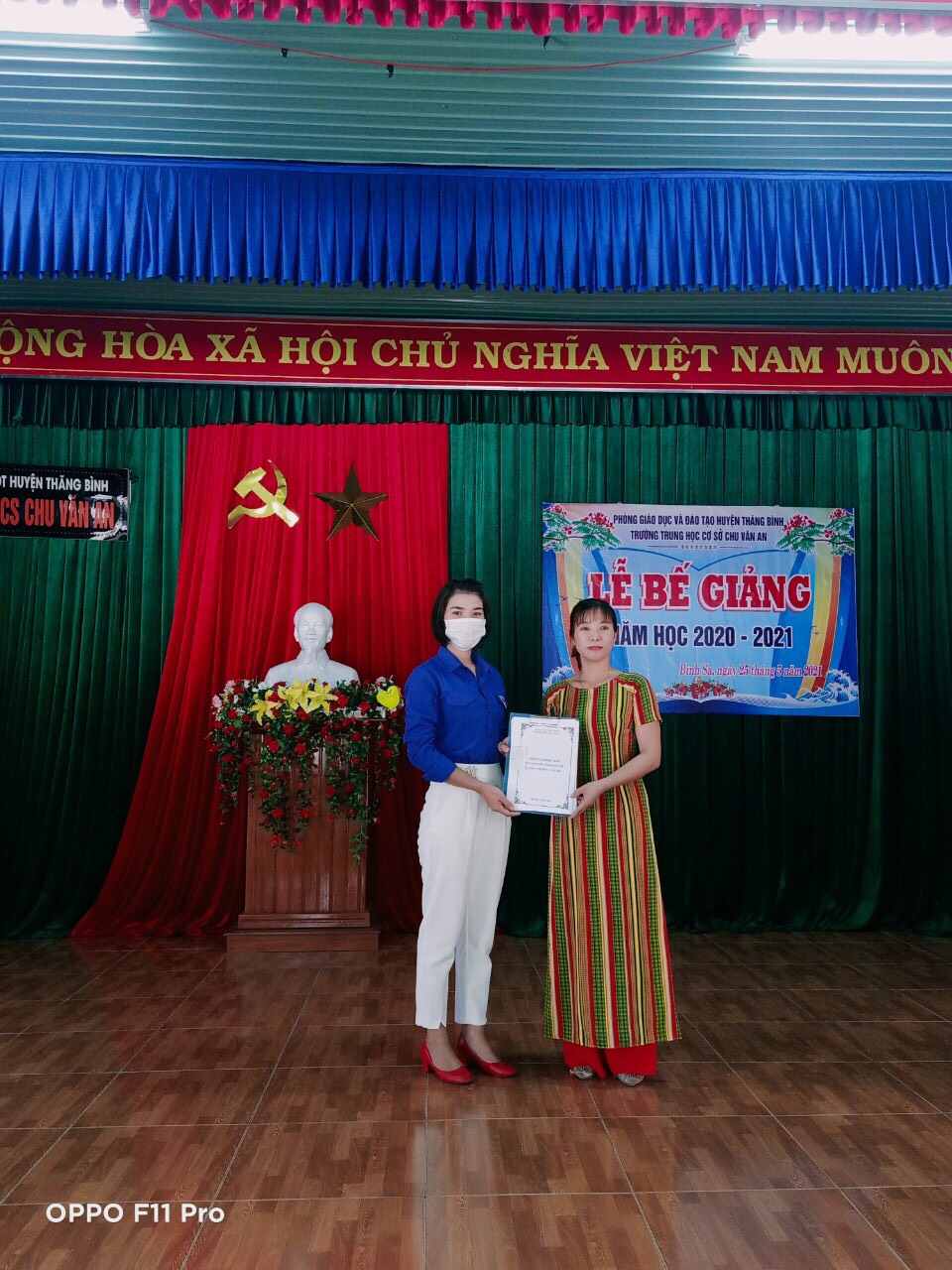 Đoàn xã Bình Sa nhận bàn giao học sinh Trường THCS Chu Văn An về sinh hoạt hè tại địa bàn cư trú