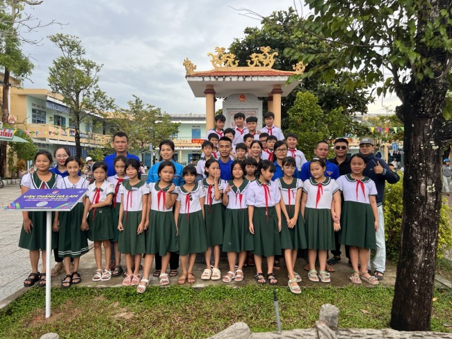 Đoàn thị trấn Hà Lam: Gắn mã QR tại Di tích lịch sử văn hóa cấp tỉnh.